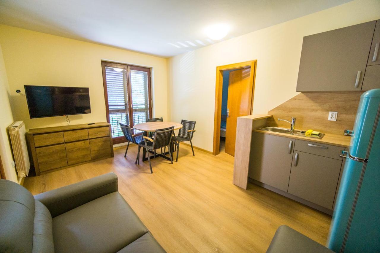Apartments Stella Порторож Екстер'єр фото